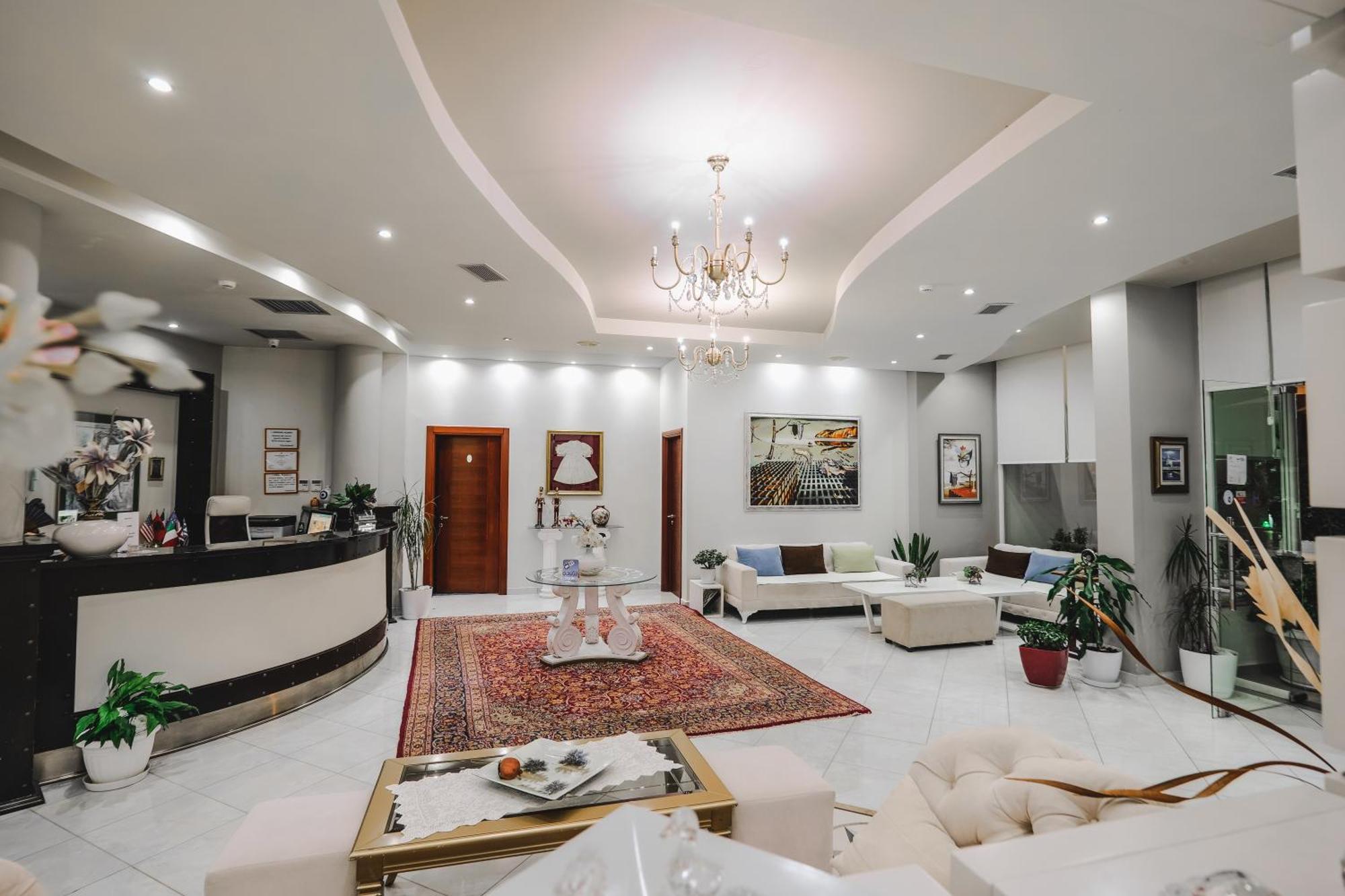 Hotel Oasis Sarandë Eksteriør billede