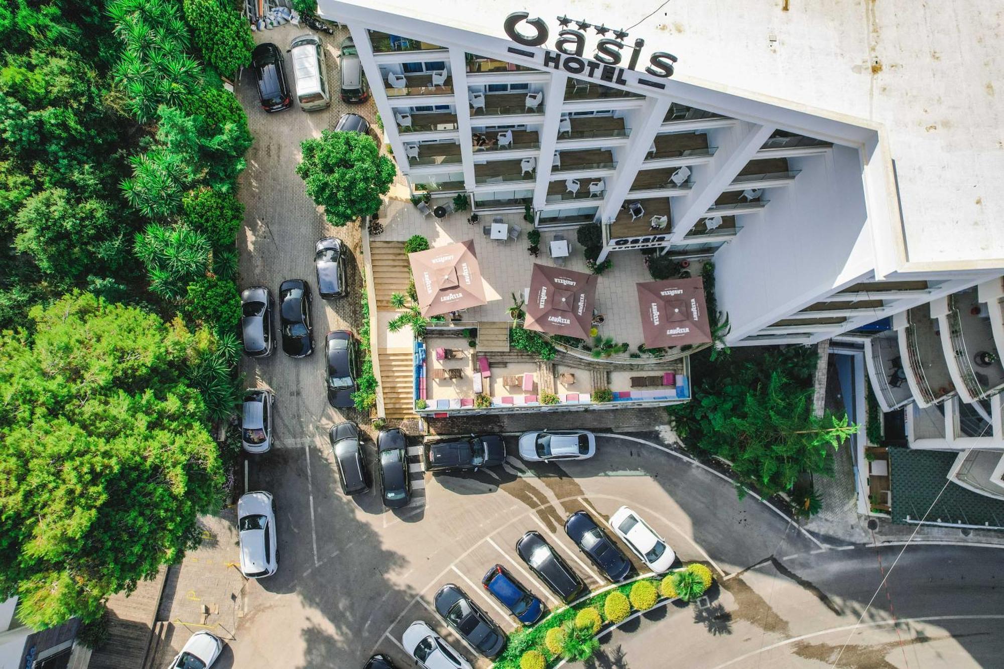 Hotel Oasis Sarandë Eksteriør billede